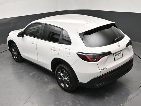 Used 2027 Honda HR-V LX image 22