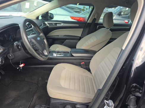 Used 2020 Ford Fusion S FWD image 6