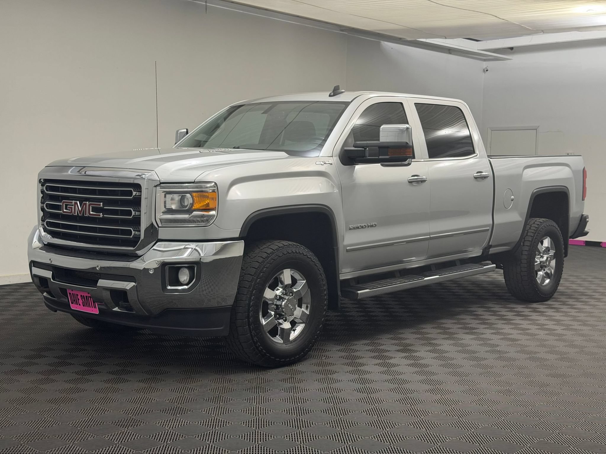 Used 2016 GMC Sierra 2500 SLT w/ Duramax Plus Package AWD/4WD image 1