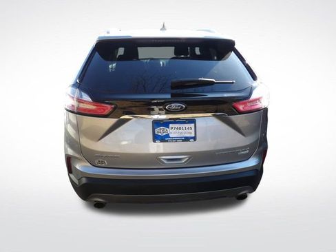 Used 2020 Ford Edge Titanium image 13