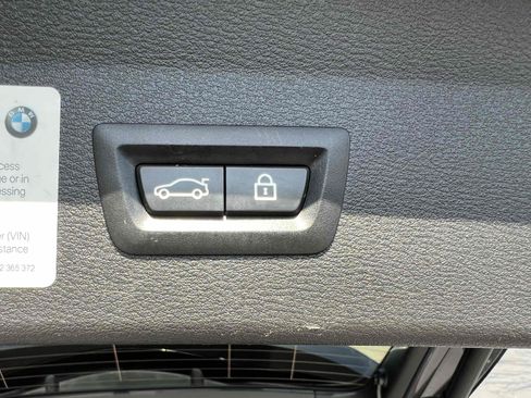 Used 2021 BMW X1 sDrive28i w/ Convenience Package FWD image 9