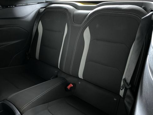 Certified 2018 Chevrolet Camaro SS RWD image 12