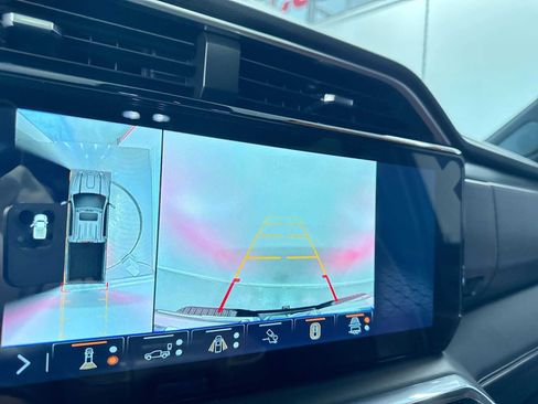 Used 2024 GMC Sierra 2500 Denali Ultimate image 27