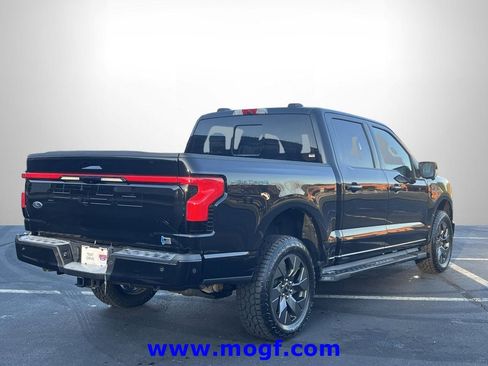 Certified 2022 Ford F150 Lightning Lariat image 3