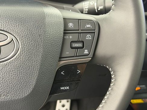 Used 2026 Toyota Camry SE image 25