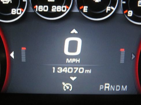 Used 2015 GMC Sierra 1500 Denali w/ Driver Alert Package AWD/4WD image 45