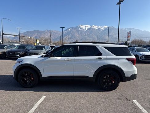 Used 2021 Ford Explorer ST w/ Equipment Group 401A image 8