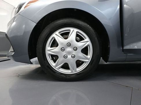 Used 2019 Hyundai Accent SE image 15