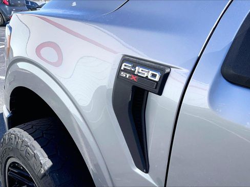 Used 2022 Ford F150 XL w/ STX Appearance Package image 8