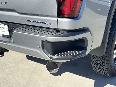 New 2026 GMC Sierra 3500 Denali AWD/4WD image 31