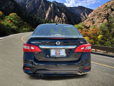 Used 2019 Nissan Sentra SR FWD image 4