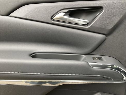 New 2026 Chevrolet Traverse LT w/ Sun and Wheel Package image 20