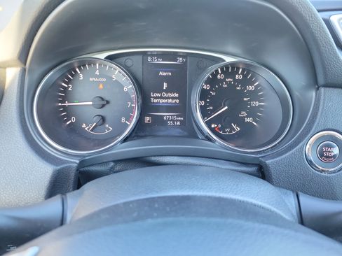 Used 2014 Nissan Rogue SL image 22