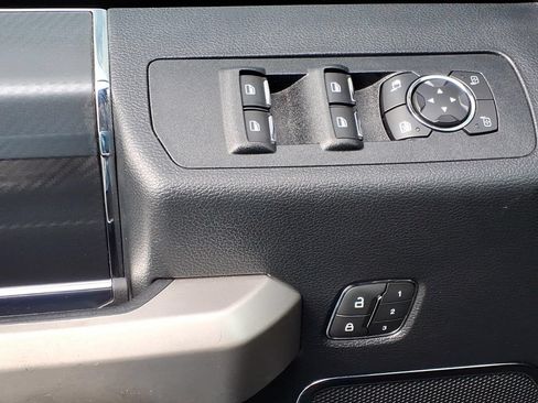 Used 2020 Ford F150 Lariat AWD/4WD image 39
