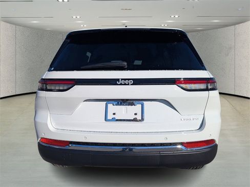 New 2025 Jeep Grand Cherokee Laredo X w/ Luxury Tech Group I image 5