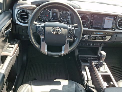 Used 2023 Toyota Tacoma Limited w/ Nightshade Package AWD/4WD image 11