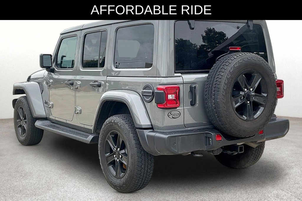 Used 2021 Jeep Wrangler Unlimited Sahara AWD/4WD image 11