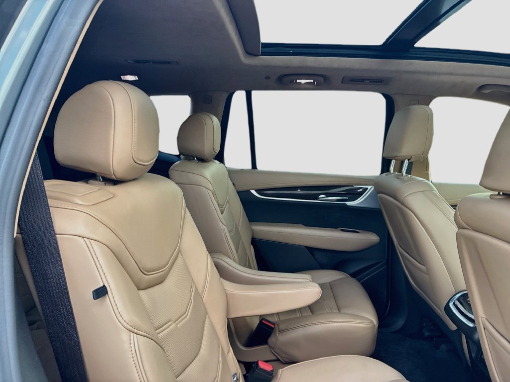 Used 2024 Cadillac XT6 Sport w/ Platinum Package AWD/4WD image 30