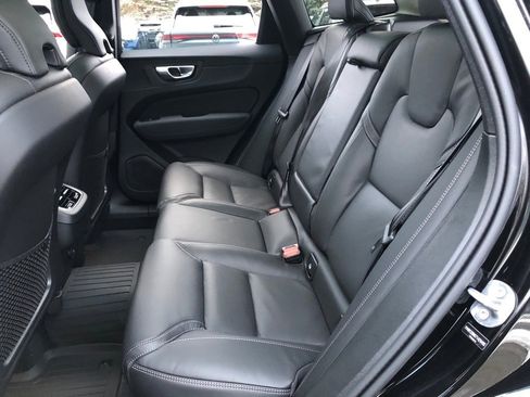 New 2026 Volvo XC60 B5 Ultra w/ Protection Package Premier AWD/4WD image 34