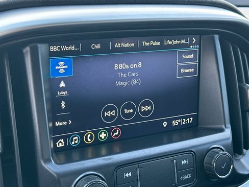 Used 2019 Chevrolet Colorado ZR2 image 18