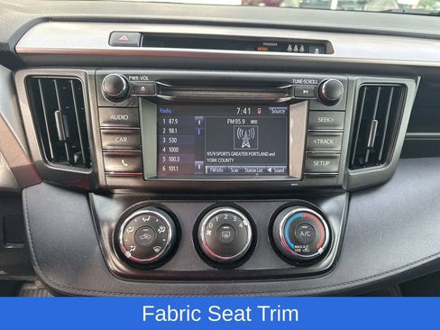 Used 2017 Toyota RAV4 LE image 22