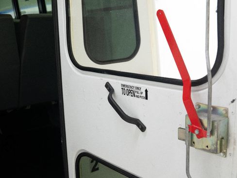 Used 2004 Chevrolet Express 3500 w/ School Bus Package RWD image 25