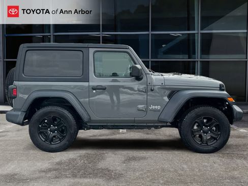 Used 2020 Jeep Wrangler Sport image 11