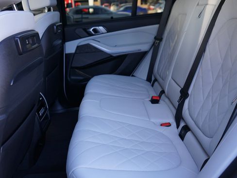 Used 2023 BMW X5 xDrive45e w/ Executive Package image 24