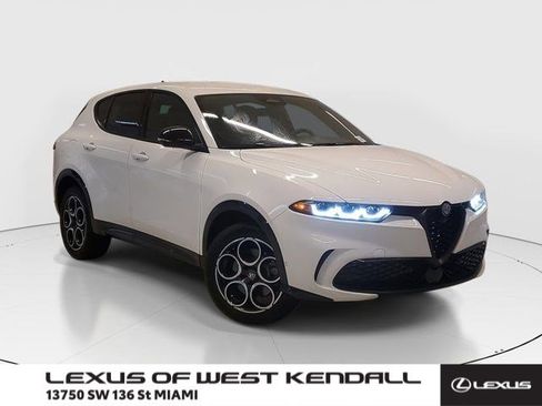 Used 2025 Alfa Romeo Tonale w/ Active Assist Package AWD/4WD image 1