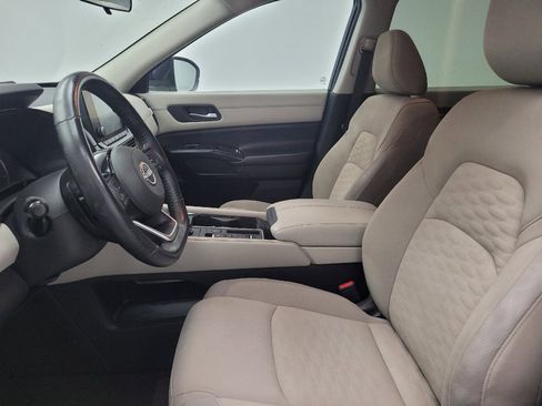 Used 2022 Nissan Pathfinder SV w/ Cargo Package FWD image 17