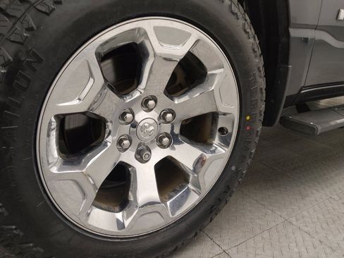 Used 2019 RAM 1500 Big Horn image 31