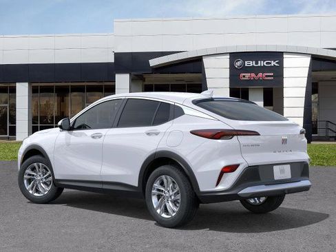 New 2026 Buick Envista Preferred image 3