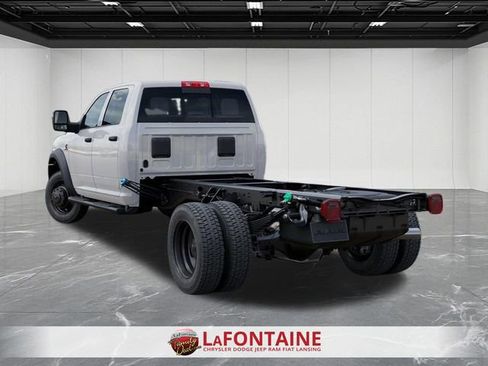 New 2026 RAM 5500 Tradesman AWD/4WD image 3