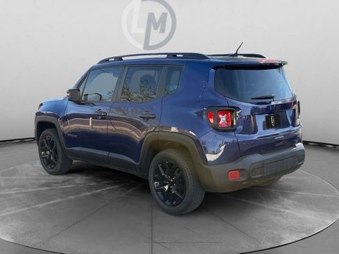 Used 2018 Jeep Renegade Altitude w/ Safety & Security Group image 3