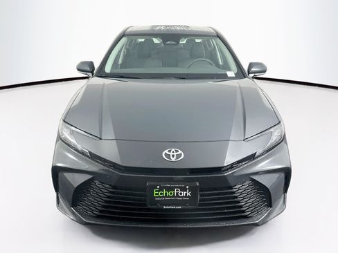 Used 2025 Toyota Camry LE FWD image 2