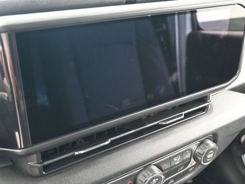 New 2026 Jeep Gladiator Willys image 18