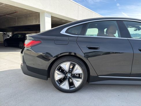 Used 2025 BMW i4 eDrive40 w/ Parking Assistance Package image 5
