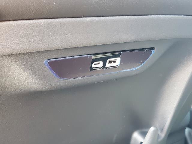 New 2027 Chrysler Pacifica Limited FWD image 27