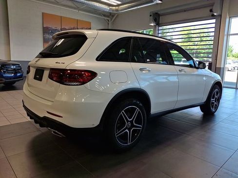 Used 2022 Mercedes-Benz GLC 300 4MATIC image 6
