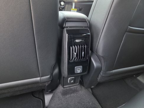 New 2026 Jeep Compass Limited AWD/4WD image 20