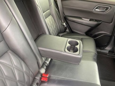 Used 2023 Nissan Rogue Platinum w/ Platinum Premium Package image 55