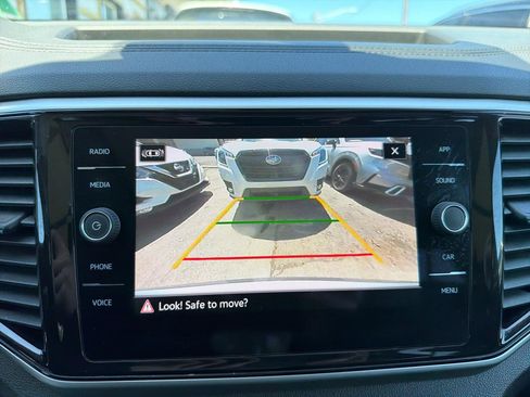 Used 2023 Volkswagen Atlas SE w/ Panoramic Sunroof Package AWD/4WD image 30