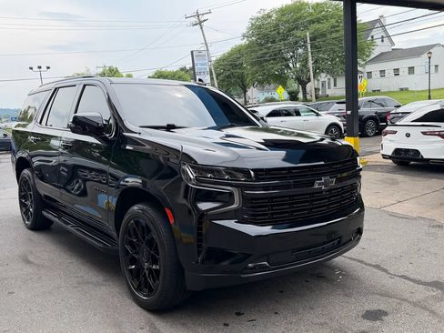 Used 2023 Chevrolet Tahoe RST w/ Luxury Package AWD/4WD image 7