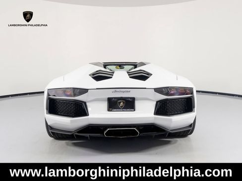Used 2016 Lamborghini Aventador LP 700-4 AWD/4WD image 5