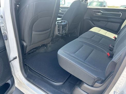 Used 2021 RAM 1500 Big Horn AWD/4WD image 10