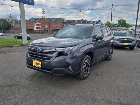 New 2026 Subaru Forester Premium AWD/4WD image 3