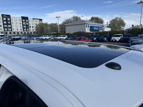 Used 2018 Ford F150 Raptor w/ Equipment Group 802A Luxury image 28