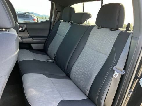 Certified 2021 Toyota Tacoma TRD Sport w/ Technology Package image 20