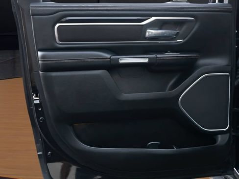 Used 2021 RAM 1500 Laramie AWD/4WD image 28