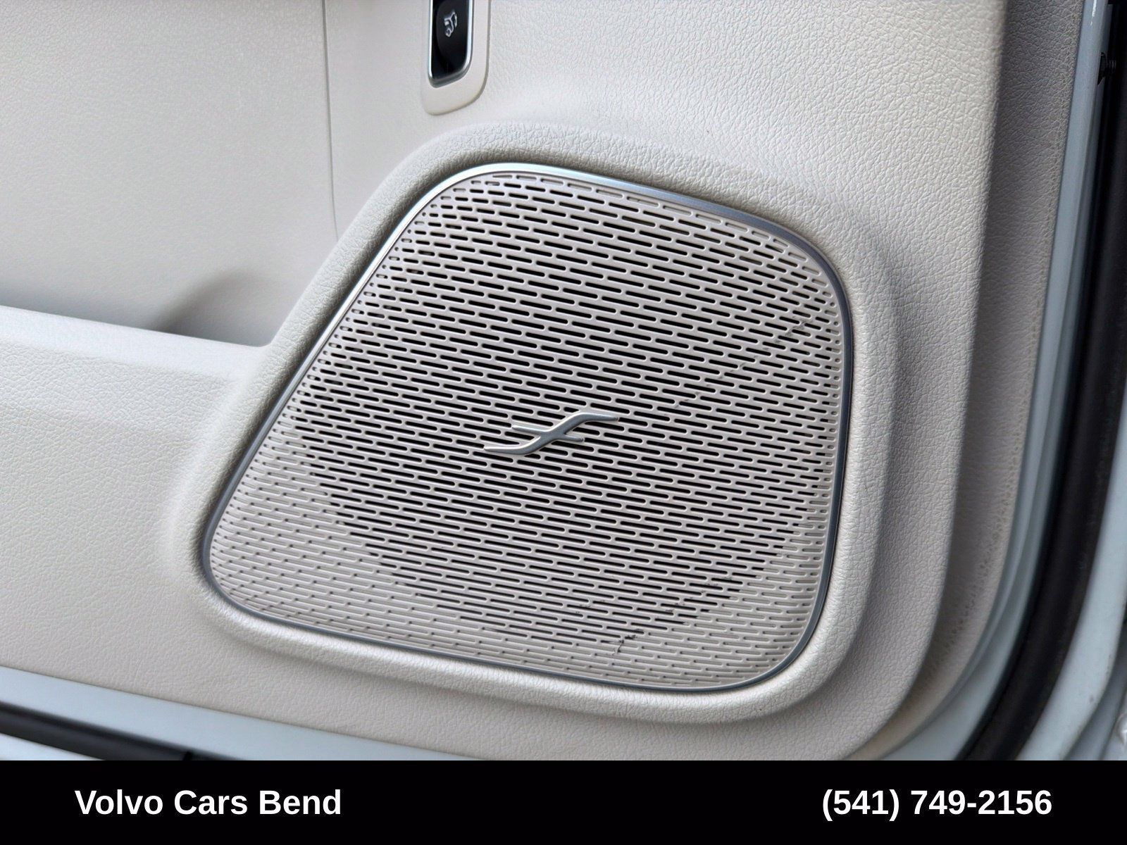 Used 2023 Mercedes-Benz EQB 300 4MATIC image 16